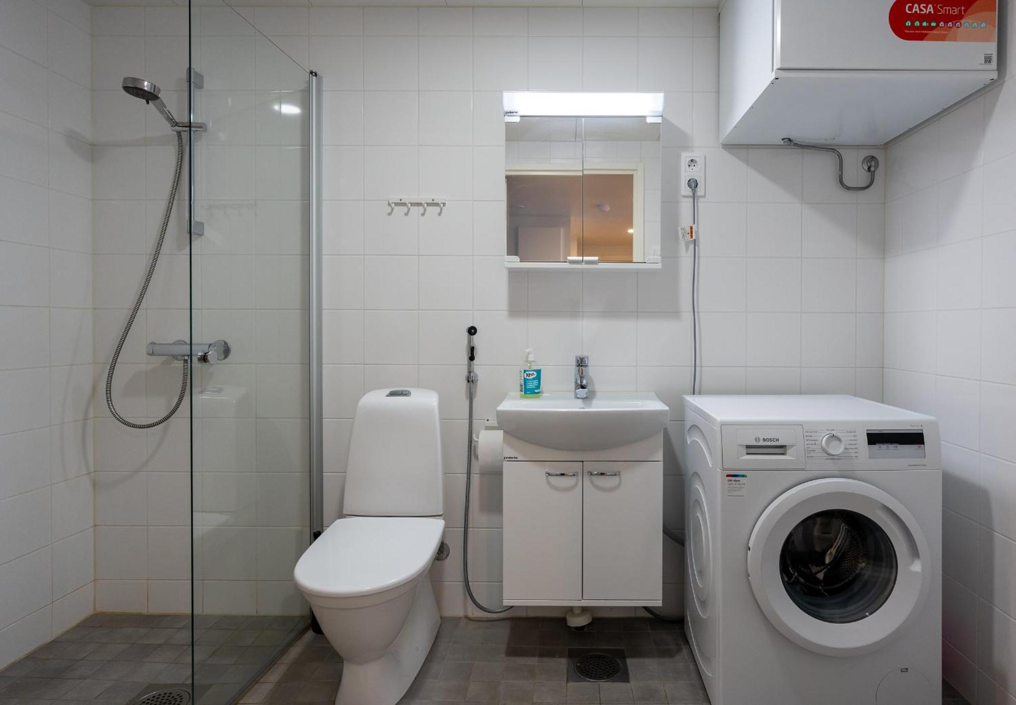 Easy Stay Rooms & Apartments Near Airport Вантаа Екстер'єр фото