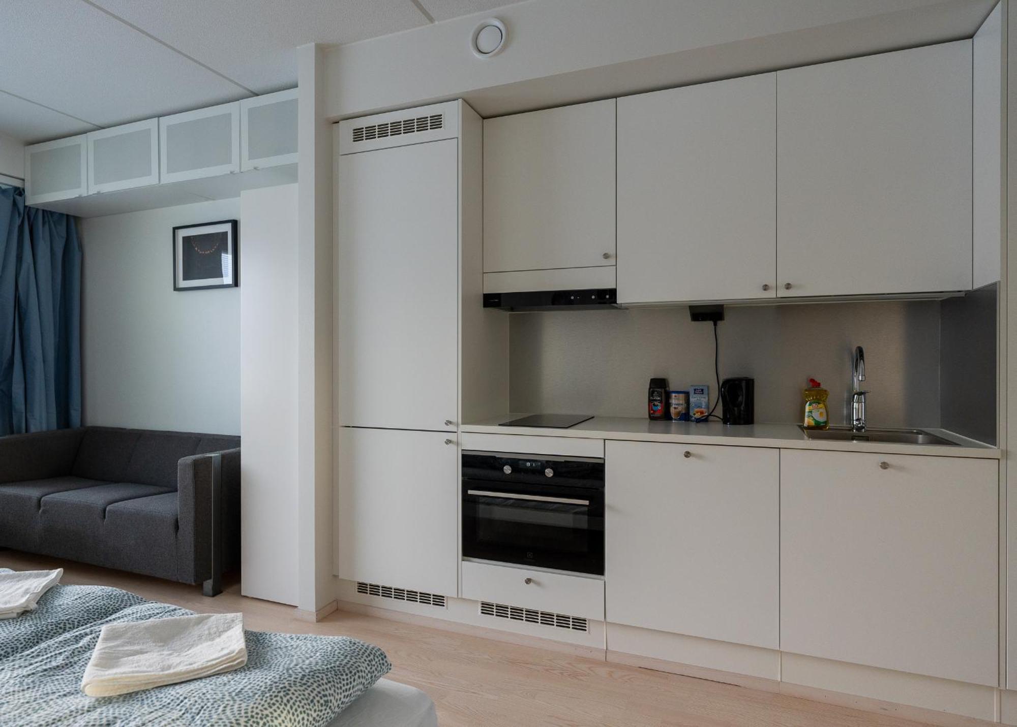 Easy Stay Rooms & Apartments Near Airport Вантаа Екстер'єр фото