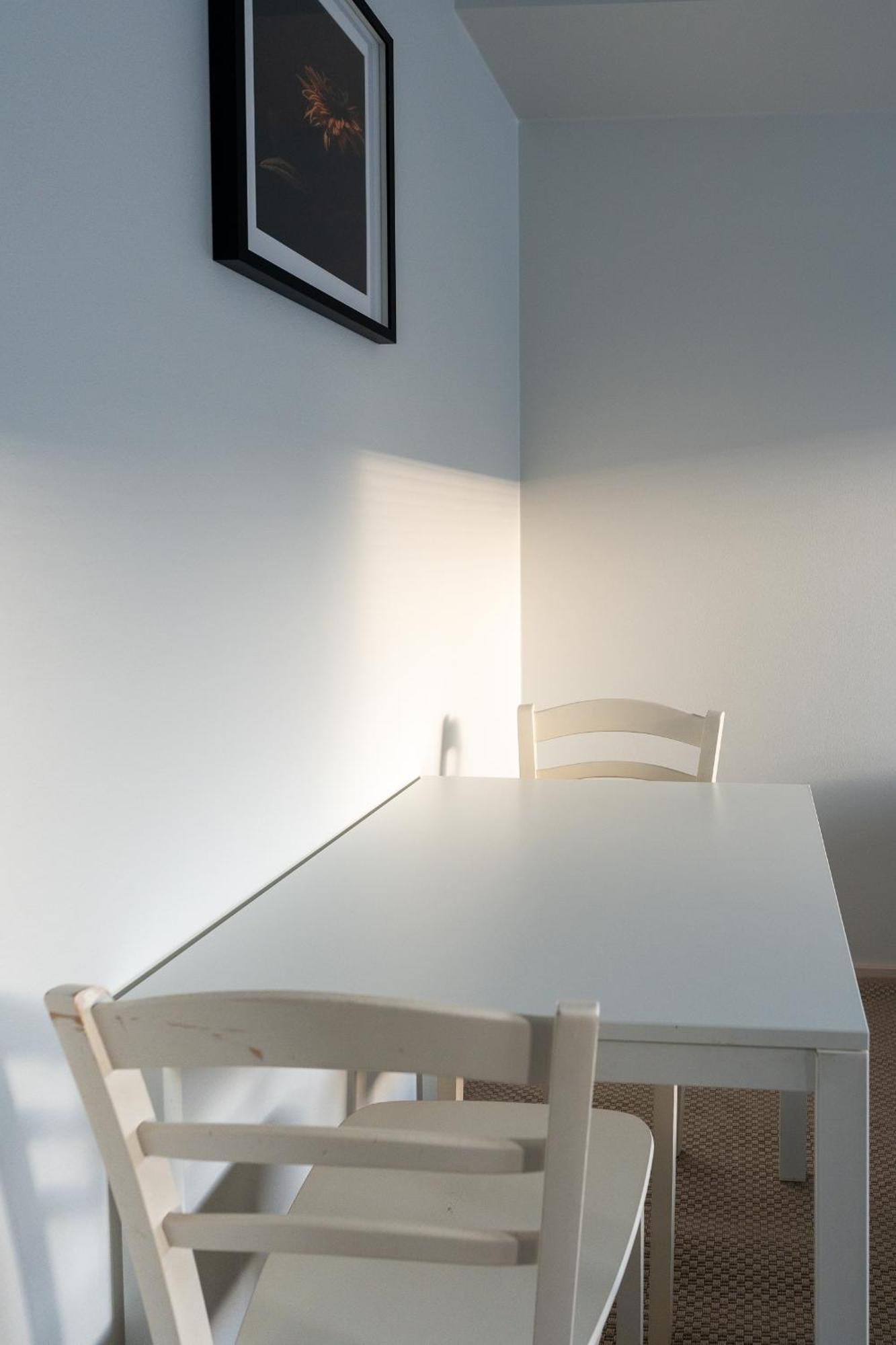 Easy Stay Rooms & Apartments Near Airport Вантаа Екстер'єр фото